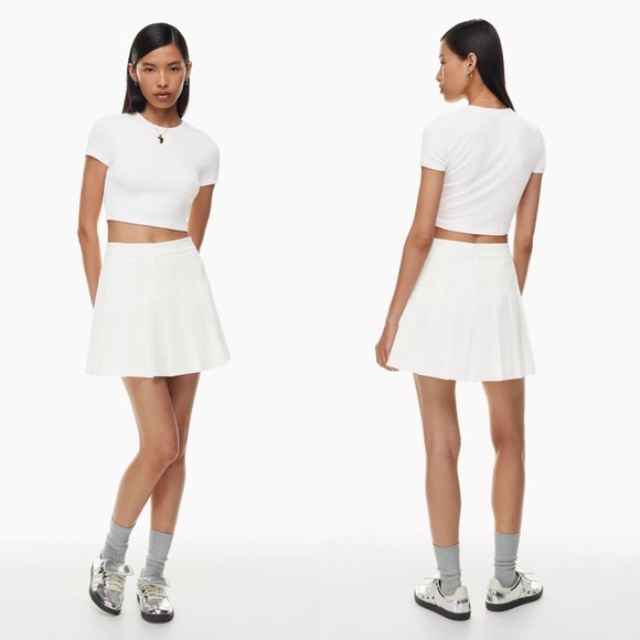 Aritzia Dresses & Skirts - Aritzia | Sunday Best White Olive Micro Pleated Skirt. Size 2